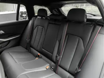 BMW M3 3-serie Touring xDrive - Carbon Brakes - Stoe