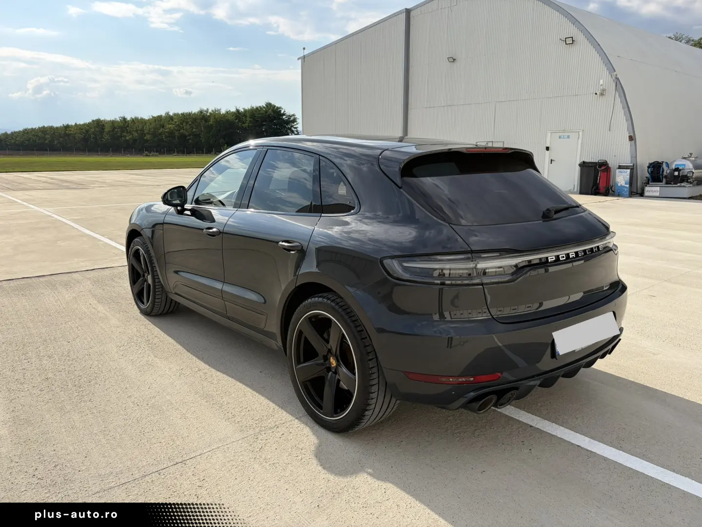 Porsche Macan S