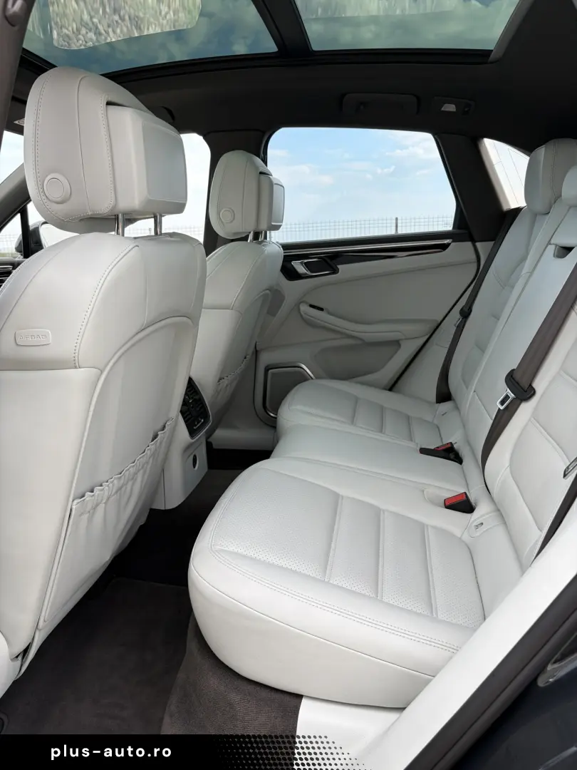 Porsche Macan S