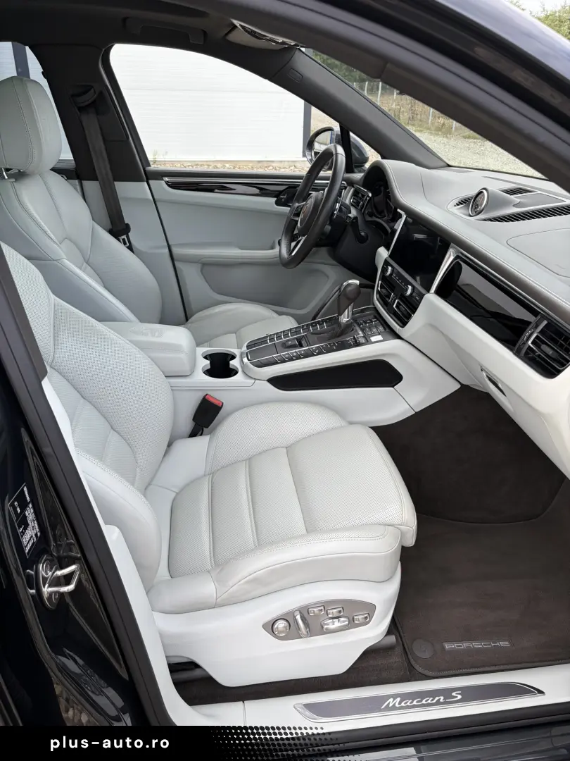 Porsche Macan S