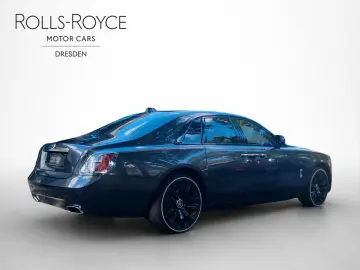 ROLLS ROYCE Ghost -