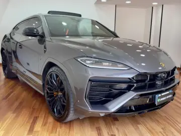 ANDERE LAMBORGHINI Urus 4.0 SE 800cv POSSIBILITA' DI SU