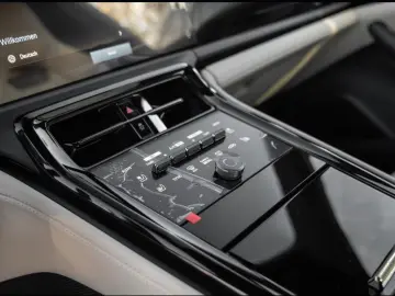 Porsche Panamera 4 E-Hybrid HA-Steering InnoDrive BOSE