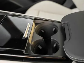 Porsche Panamera 4 E-Hybrid HA-Steering InnoDrive BOSE