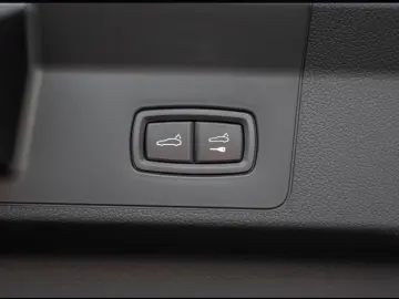 Porsche Panamera 4 E-Hybrid HA-Steering InnoDrive BOSE