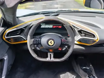 FERRARI 296 GTS