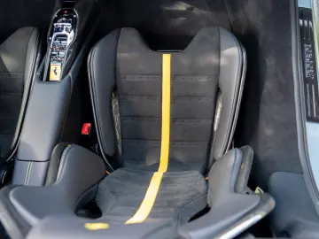 FERRARI 296 GTS
