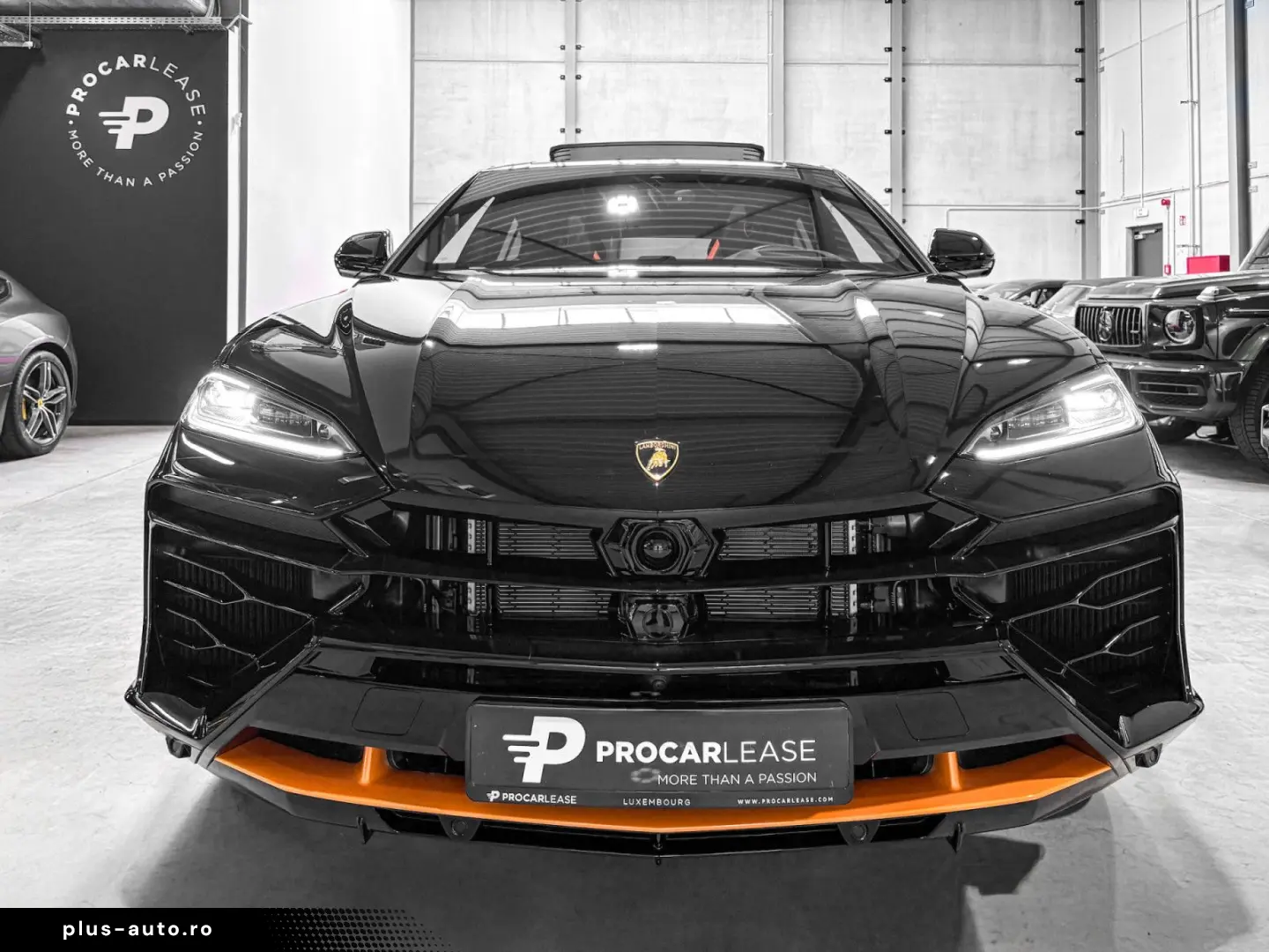 LAMBORGHINI Urus URUS SE SOFORT FULL