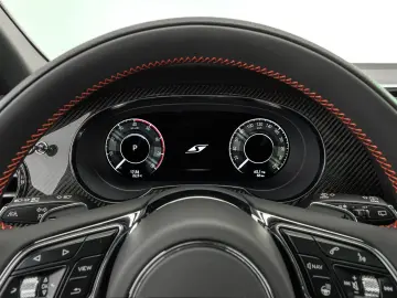 BENTLEY Bentayga S V8