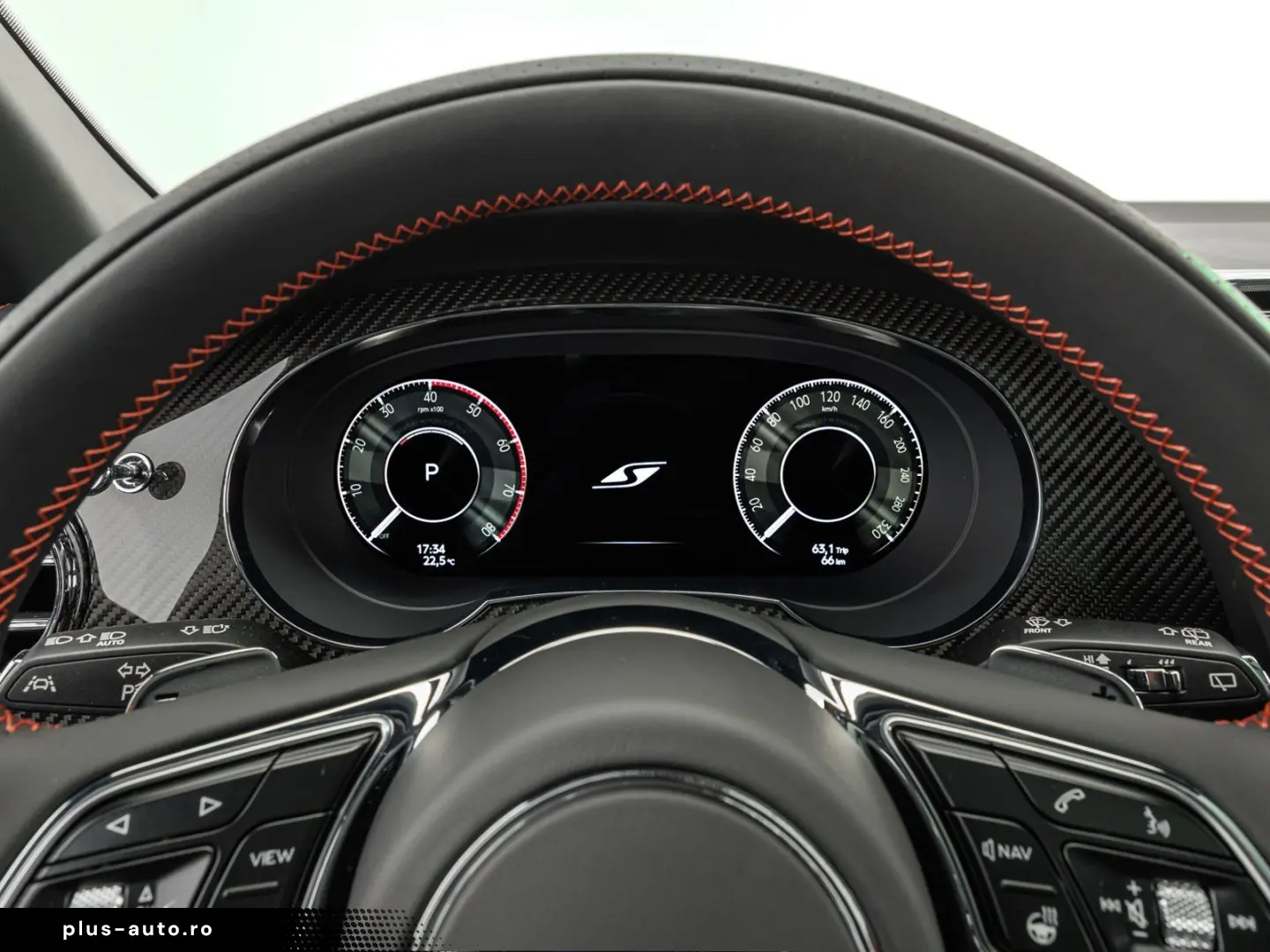BENTLEY Bentayga S V8