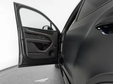 BENTLEY Bentayga S V8