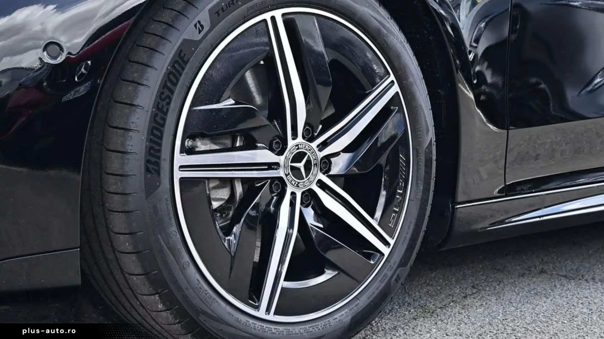 Mercedes-Benz CLA 220 AMG Line NIGHT PANO LED KEYLESS