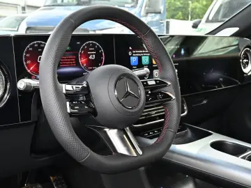 Mercedes-Benz CLA 220 AMG Line NIGHT PANO LED KEYLESS
