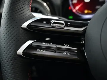 Mercedes-Benz CLA 220 AMG Line NIGHT PANO LED KEYLESS