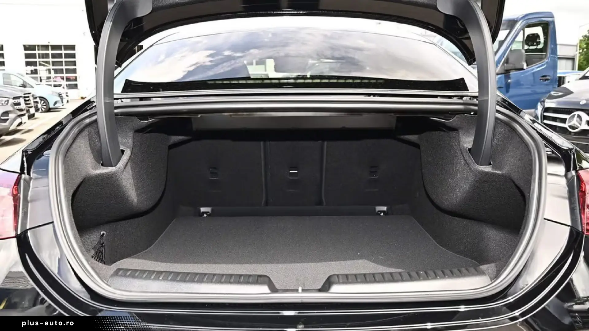 Mercedes-Benz CLA 220 AMG Line NIGHT PANO LED KEYLESS