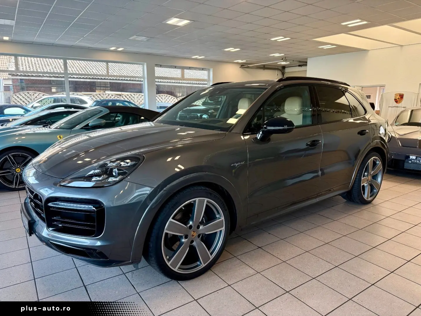 PORSCHE Cayenne E-Hybrid SportDesign Panorama AHK HUD