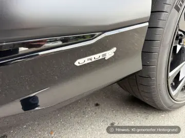 LAMBORGHINI Urus S  B&O Night Vision Akrapovic Panorama Mass