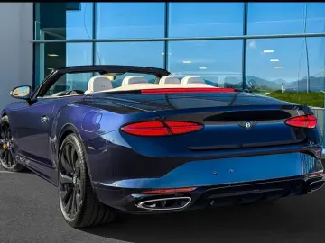 Bentley CONTINENTAL-GTC-680HP-MULLINER-COOL-S-SOFT-BANG