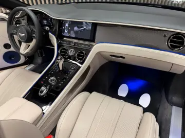 Bentley CONTINENTAL-GTC-680HP-MULLINER-COOL-S-SOFT-BANG