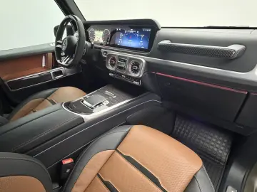 MERCEDES-BENZ G 63 AMG MY25   AMG Performance Carbon…