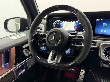 MERCEDES-BENZ G 63 AMG MY25   AMG Performance Carbon…