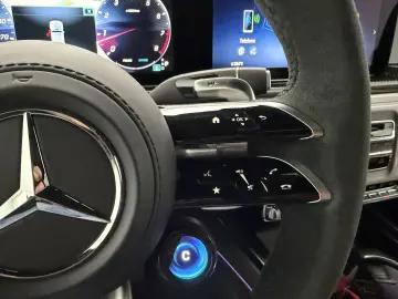 MERCEDES-BENZ G 63 AMG MY25   AMG Performance Carbon…