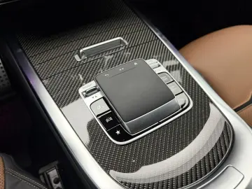 MERCEDES-BENZ G 63 AMG MY25   AMG Performance Carbon…