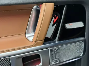 MERCEDES-BENZ G 63 AMG MY25   AMG Performance Carbon…
