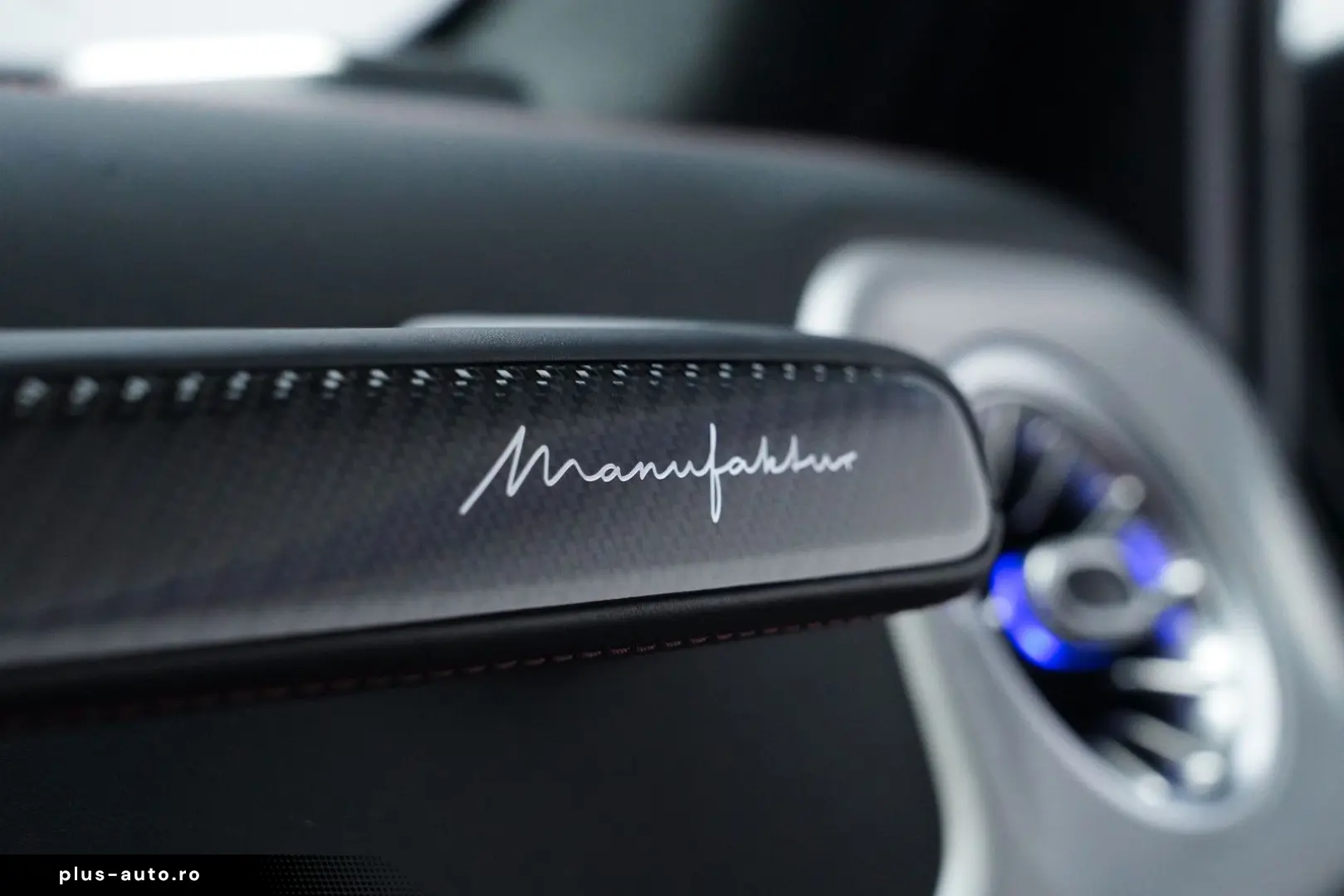 MERCEDES-BENZ AMG G 63 MAGNO BENGALRED A22 BURMESTER&hellip;