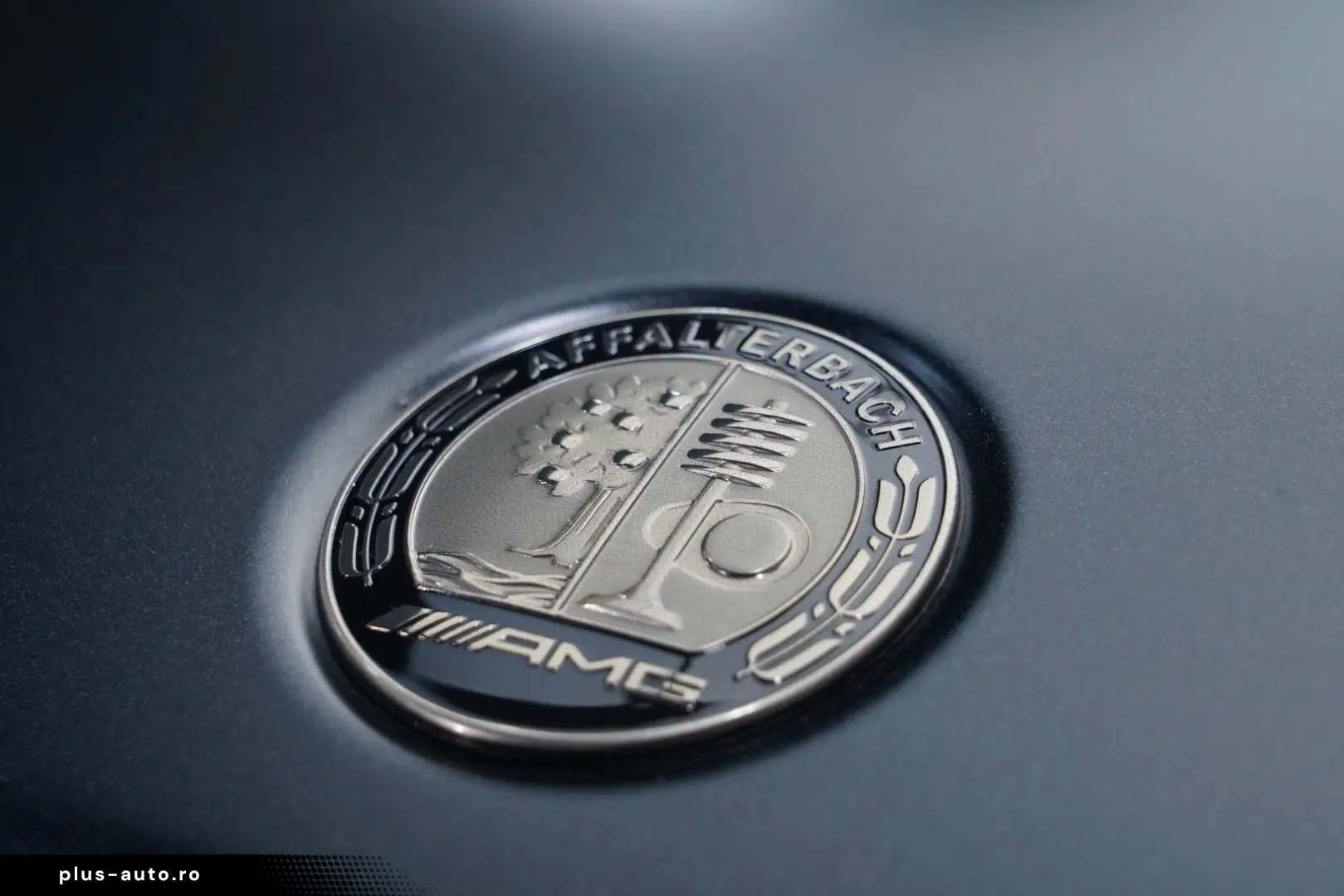 MERCEDES-BENZ AMG G 63 MAGNO BENGALRED A22 BURMESTER&hellip;