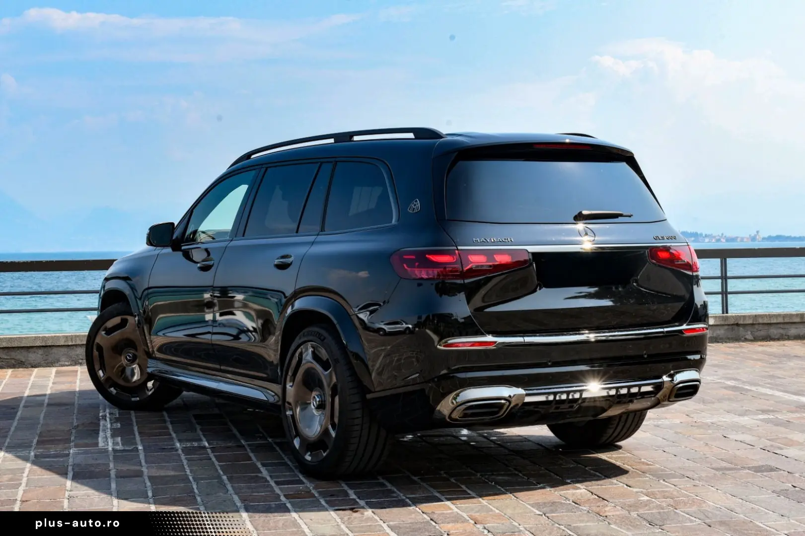MERCEDES-BENZ GLS 600 4MATIC Standard
