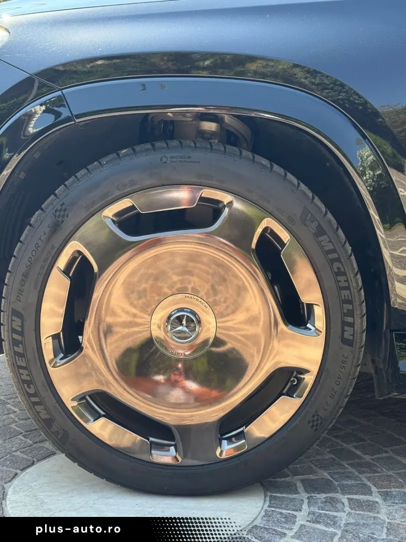 MERCEDES-BENZ GLS 600 4MATIC Standard