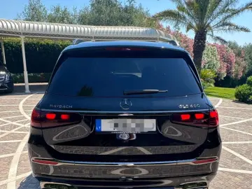 MERCEDES-BENZ GLS 600 4MATIC Standard