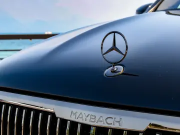 MERCEDES-BENZ GLS 600 4MATIC Standard