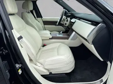 Land Rover Range Rover P460 HSE  PanoSD  MassageS