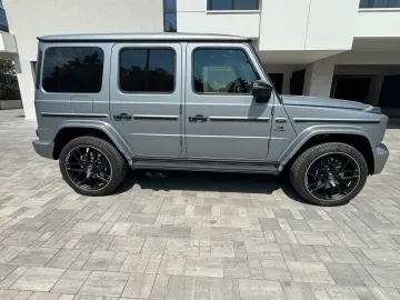 MERCEDES-BENZ G 63 AMG  Manufaktur