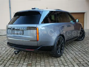 LAND ROVER Range Rover P615 SV LWB Intrepid Signature Suite