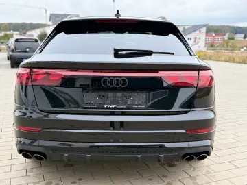 Audi SQ8 TFSI – Pano • AHK • Soft Close  • HUD • B&O
