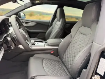 Audi SQ8 TFSI – Pano • AHK • Soft Close  • HUD • B&O