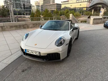 PORSCHE 992.2 Carrera 4 GTS Lift Carbon Matrix Kreide