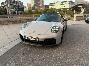 PORSCHE 992.2 Carrera 4 GTS Lift Carbon Matrix Kreide