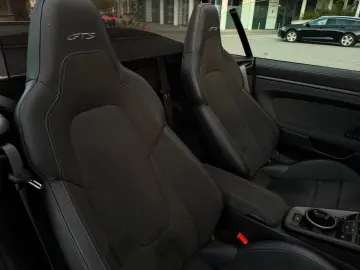 PORSCHE 992.2 Carrera 4 GTS Lift Carbon Matrix Kreide
