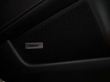 PORSCHE 992.2 Carrera 4 GTS Lift Carbon Matrix Kreide