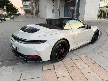 PORSCHE 992.2 Carrera 4 GTS Lift Carbon Matrix Kreide
