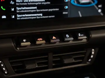 PORSCHE 992 Carrera 4 GTS Cabriolet InnoDrive Lift-VA