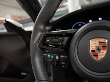 PORSCHE 992 Carrera 4 GTS Cabriolet InnoDrive Lift-VA