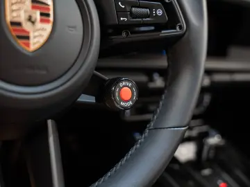 PORSCHE 992 Carrera 4 GTS Cabriolet InnoDrive Lift-VA