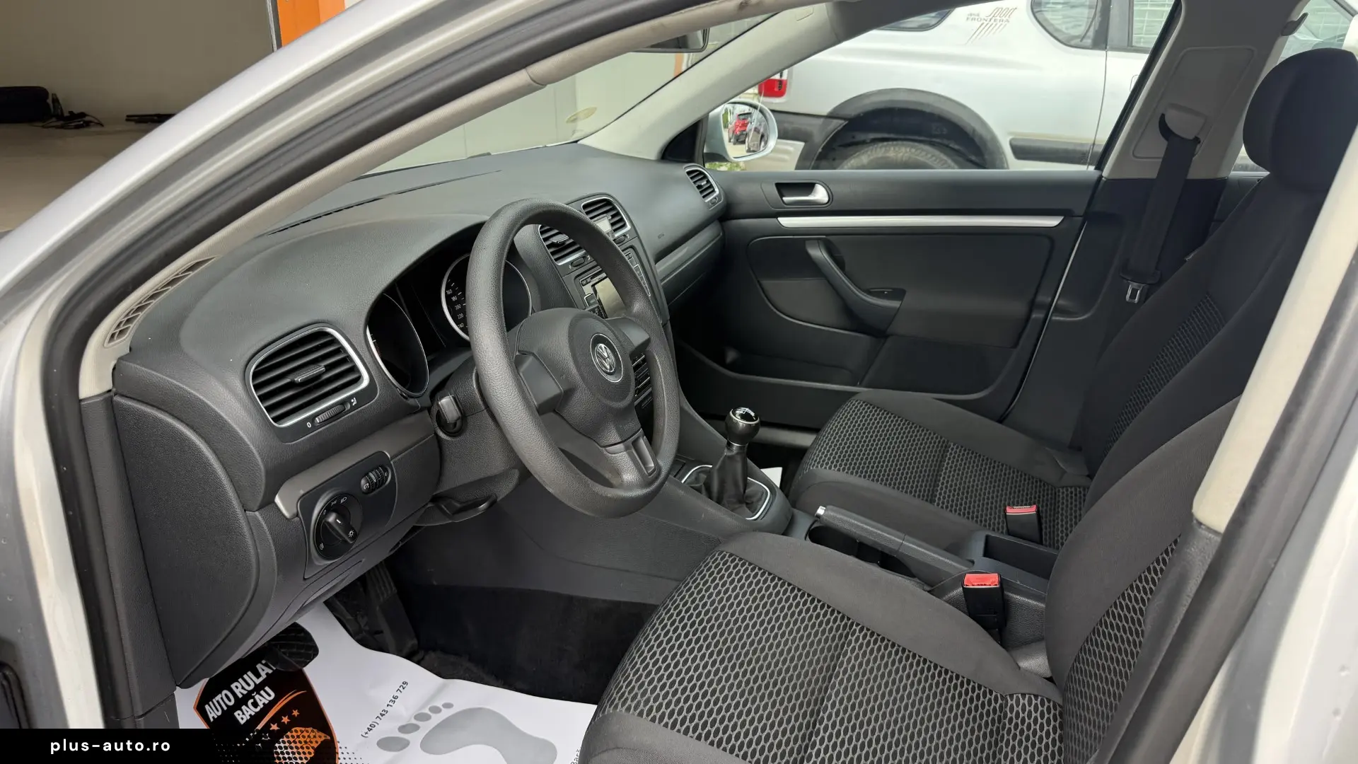 Volkwsagen   Golf 6   1.6 TDI   105CP   An 2010   Euro 5   M