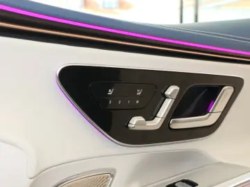 MERCEDES-BENZ EQE 350 Edition 1 PANO. AMG-Line Burmester 360