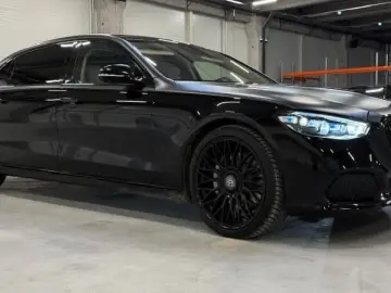 MERCEDES-BENZ Maybach S 580 4Matic Chauffeur Package